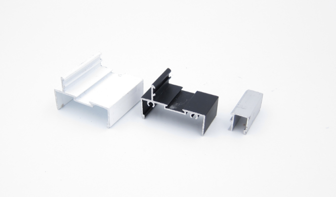 OEM 6063 Alu Profile Aluminium Extrusion For Ecuador Sliding Window